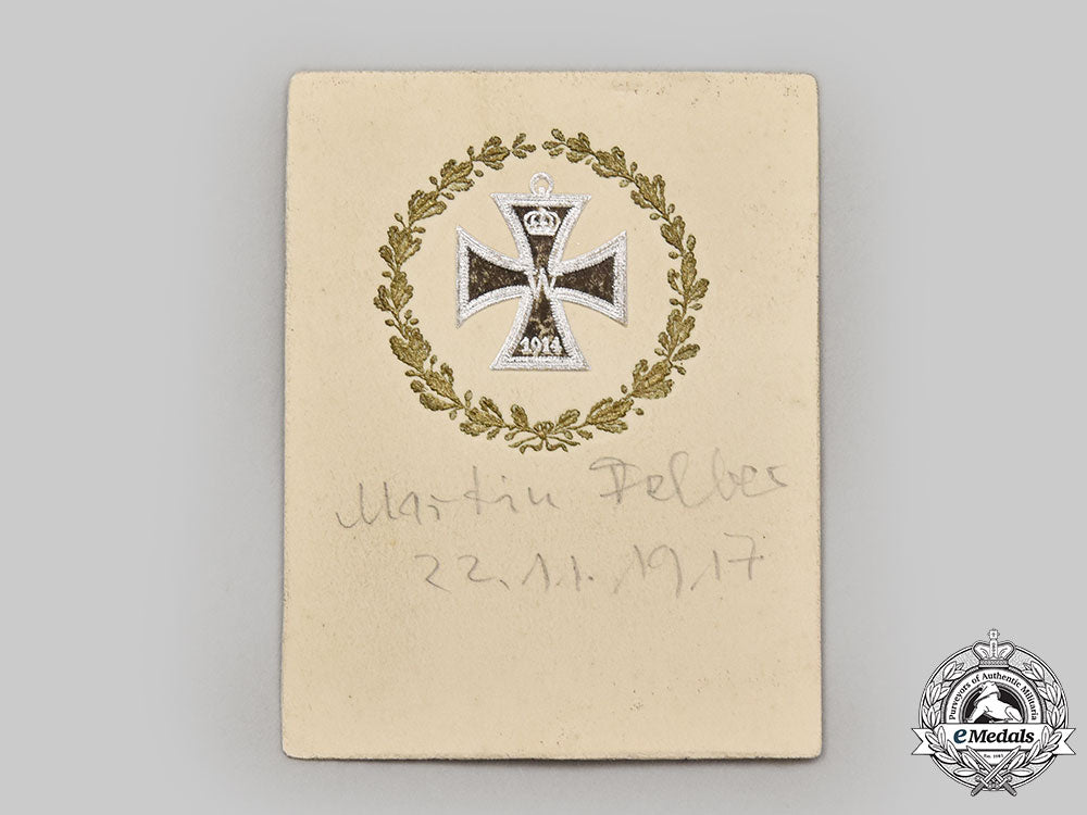 germany,_imperial._a1914_iron_cross_ii_class,_owner-_attributed_with_custom_case_l22_mnc9900_879