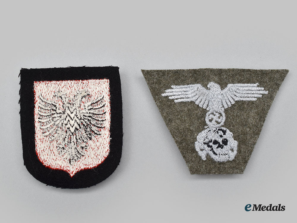 germany,_ss._a_pair_of_uniform_insignia_l22_mnc9965_878_1