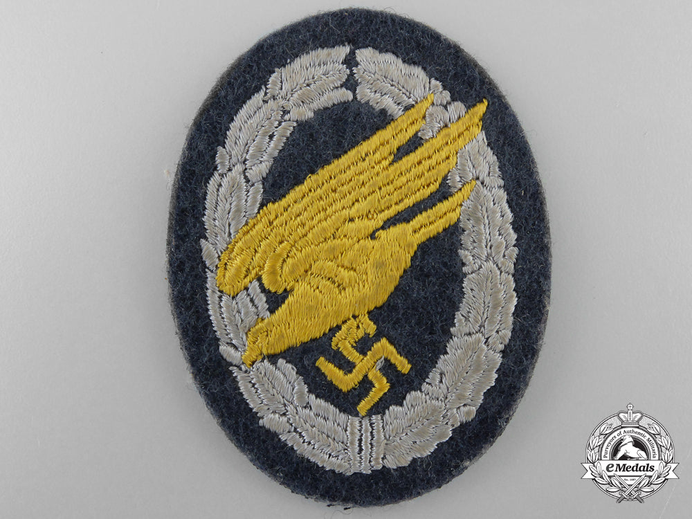 a_luftwaffe_fallschirmjäger_badge;_cloth_version_l_289