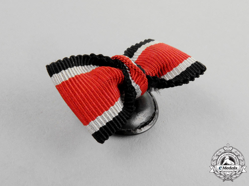 a_mint_iron_cross1939_second_class_with_its_boutonniere_l_411_1