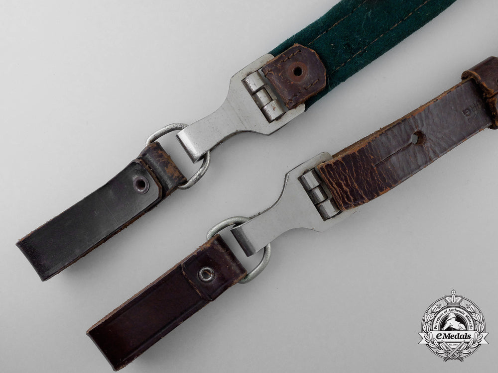 a_der_stahlhelm_veterans_organization_shoulder_strap_for_a_local_group_leader;_published_l_902