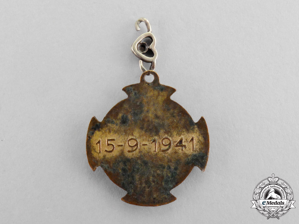 serbia,_kingdom._a_rare_miniature_badge_of_the_serbian_volunteer_corps,_c.1942_m17-1093_1