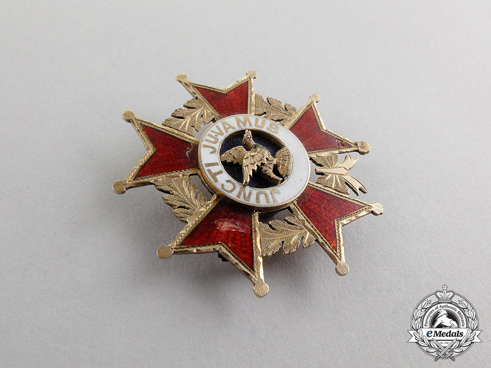 united_states._a_legion_of_honor_membership_badge_in_gold,_c.1890_m17-2516_1_1_1_1_1_1_1_1_1_1_1_1_1_1