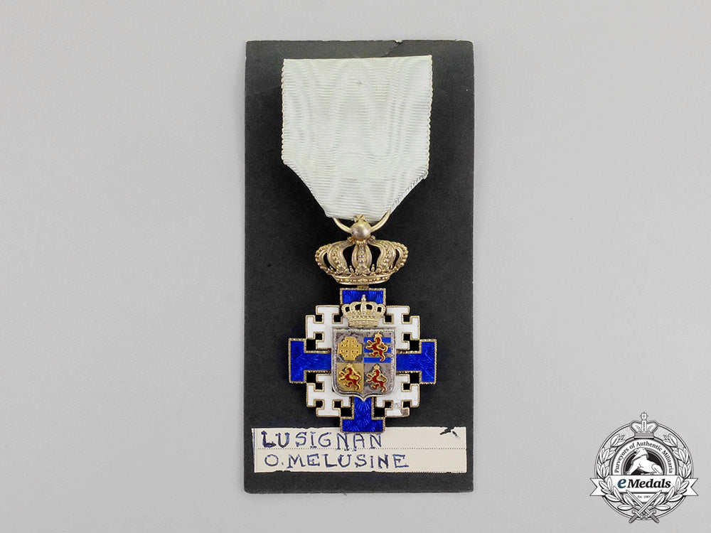 france,_house_of_lusignan._an_order_of_melusine,_knight,_c.1900_m17-3249