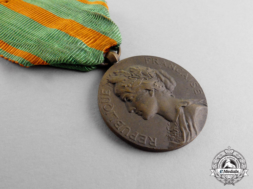 france,_republic._a_lot_of_four_awards&_decorations_m18-0195