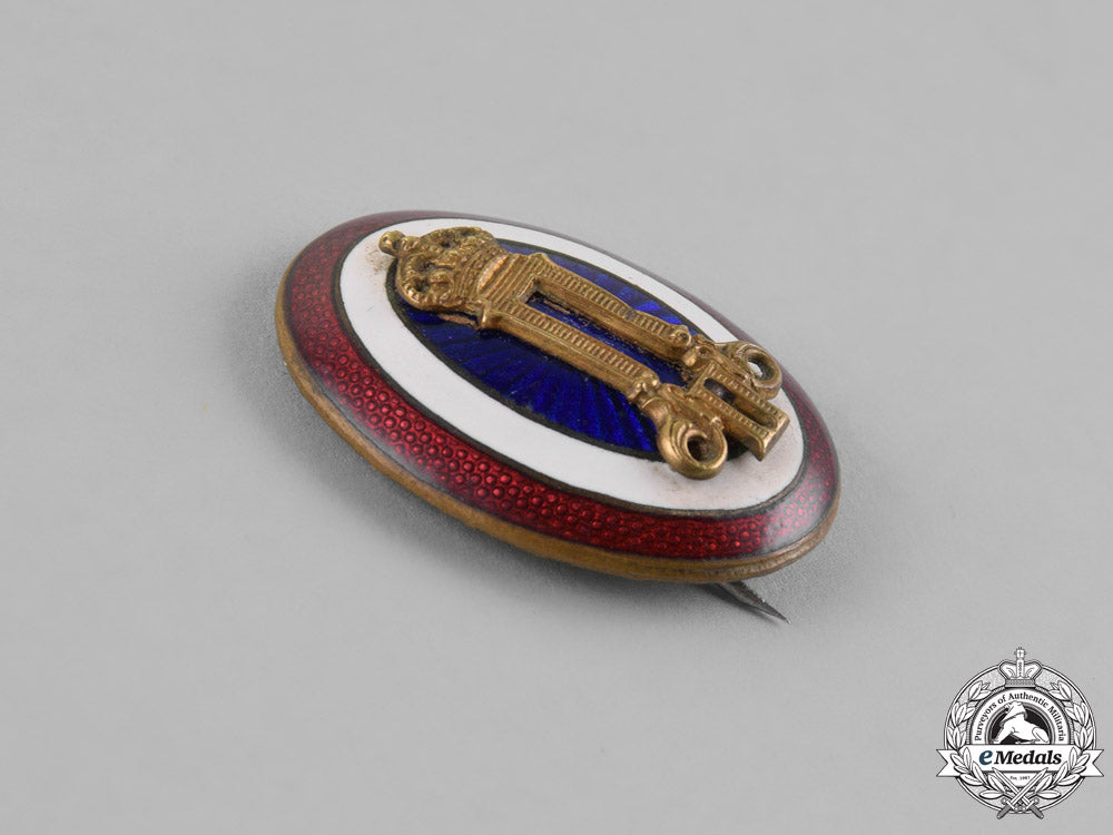 yugoslavia,_kingdom._an_army_officer's_cap_badge,_c.1940_m18-2328