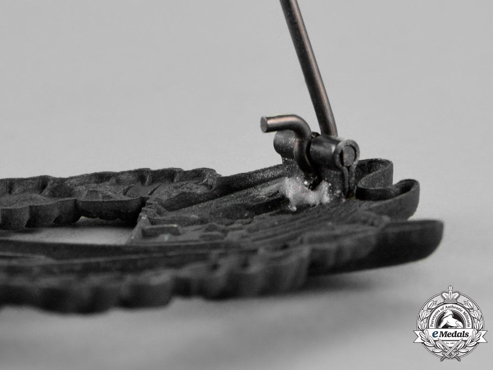 germany._a_silver_grade_infantry_assault_badge_m18-2818