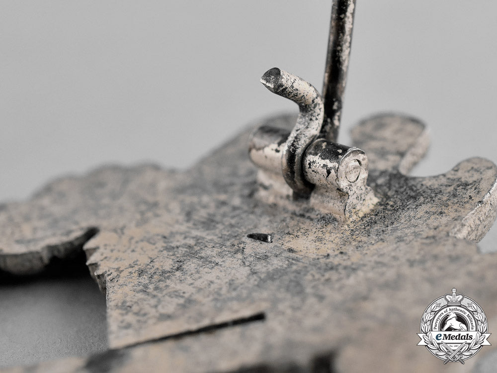 germany._an_infantry_assault_badge,_silver_grade_m18-2854