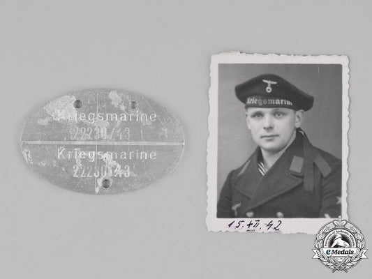 germany,_kriegsmarine._an_identification_tag_accompanied_by_the_picture_of_a_sailor_m181_1715
