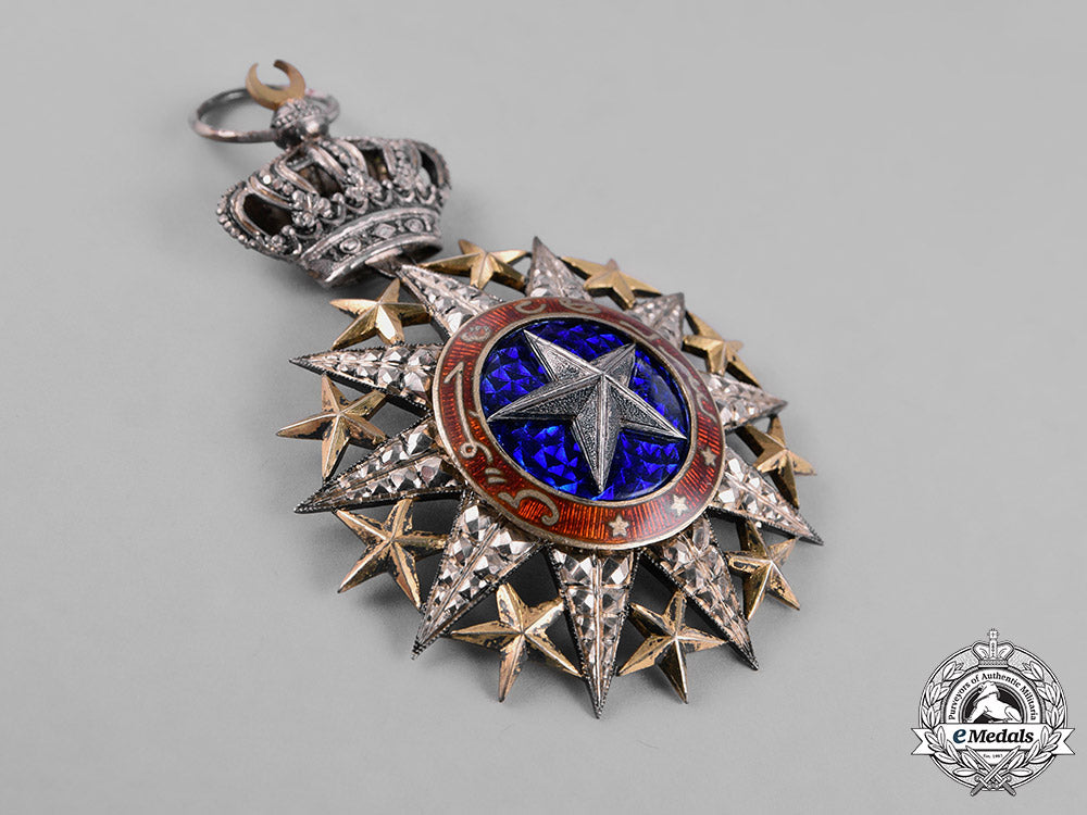 france,_colonial_somaliland._an_order_nichan_el-_anouar,_officer,_c.1930_m181_2279