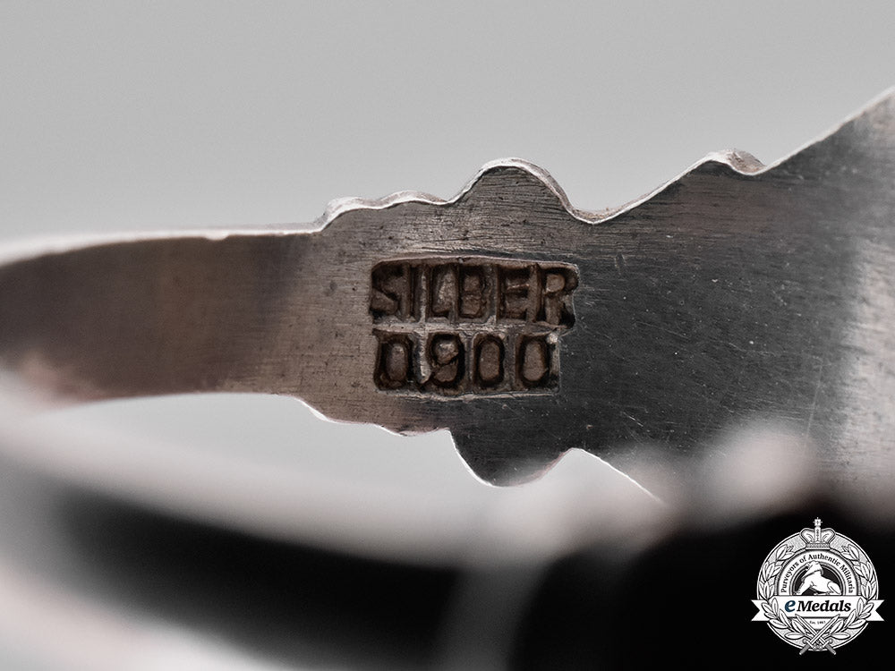 germany,_imperial._a_silver_signet_ring_m181_2954