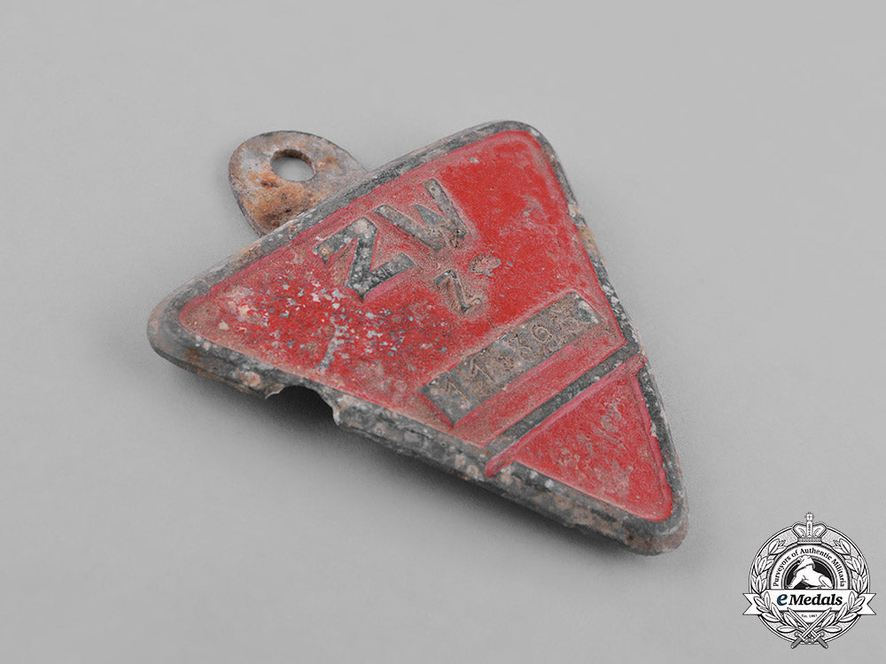 germany,_third_reich._an_occupied_territories_munition_factory_worker's_lapel_badge_m181_3317