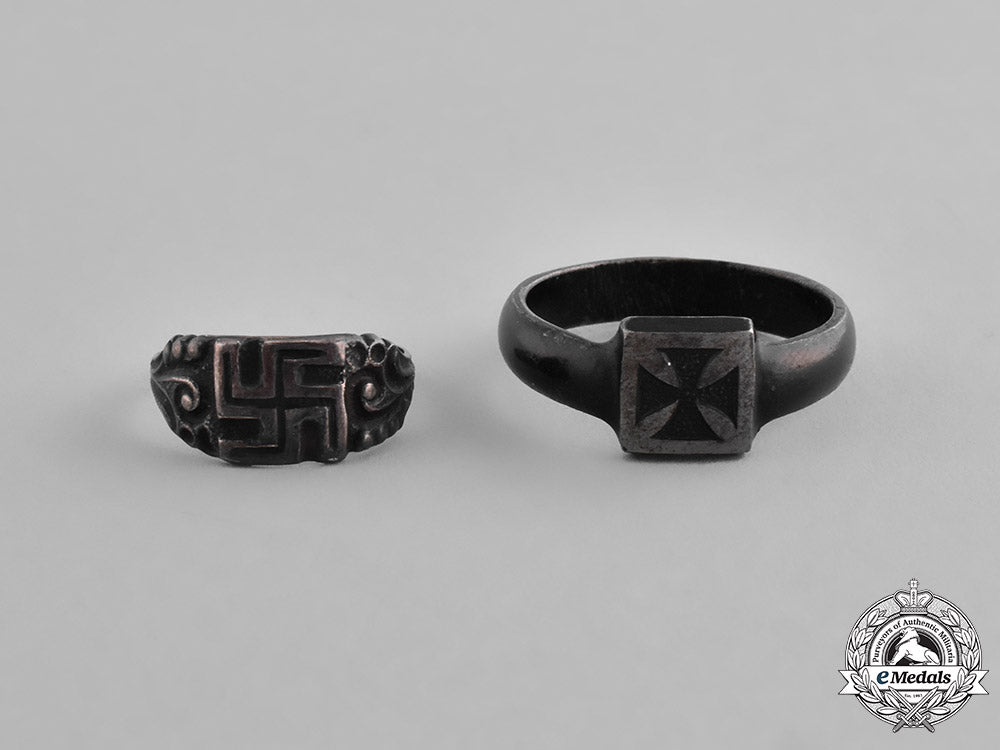 germany._sixteen_badges,_pins,_and_rings_m181_3999