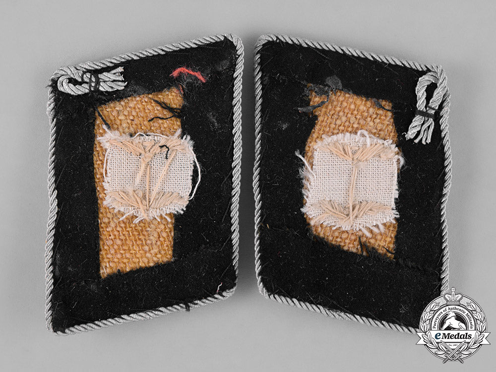 germany,_rlm._a_set_of_ministry_of_aviation(_reichsluftfahrtministerium)_oberst(_colonel)_collar_insignia_m181_4700