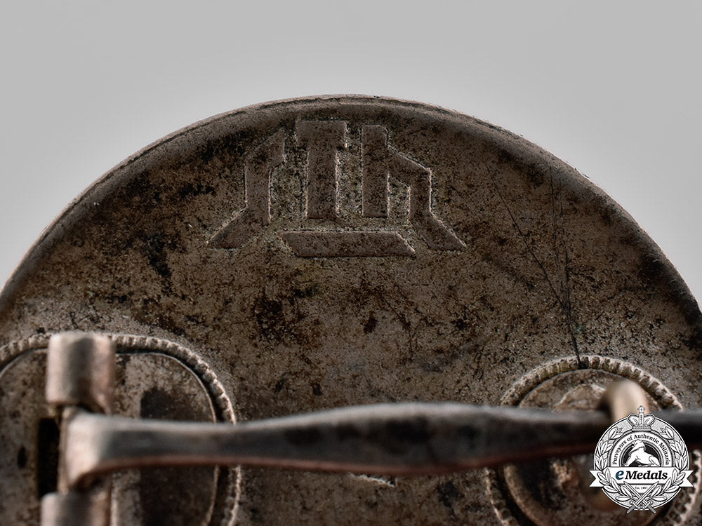 germany,_weimar._a1929_stahlhelm_members’s_badge_m181_4893_1