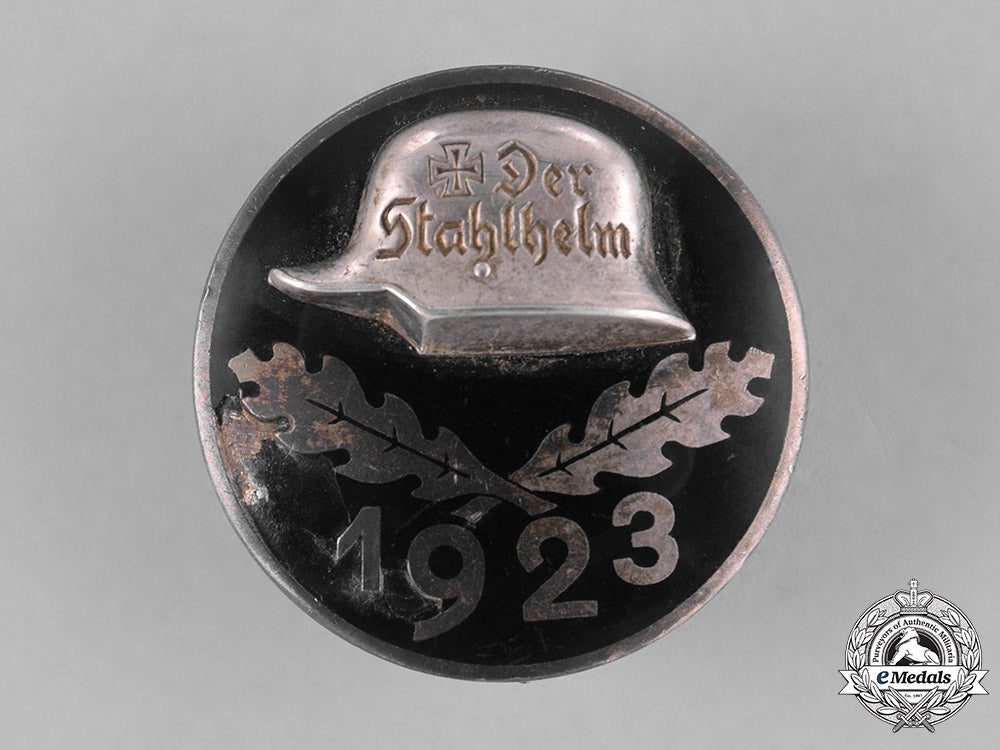 germany,_weimar._a1923_stahlhelm_members’s_badge_m181_4921