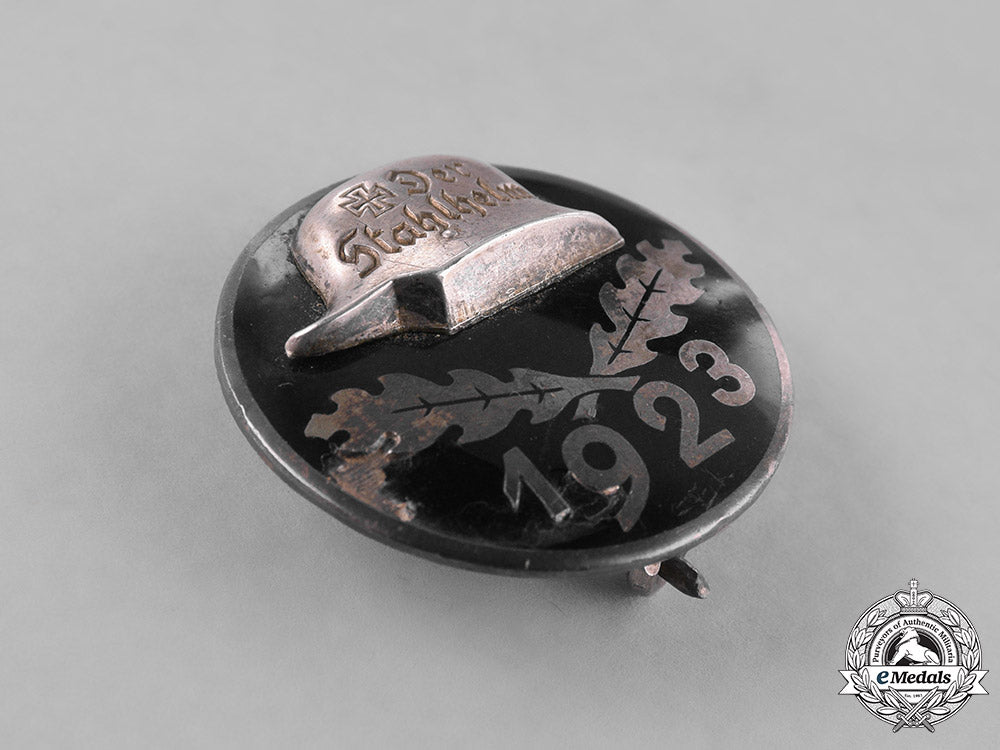 germany,_weimar._a1923_stahlhelm_members’s_badge_m181_4923