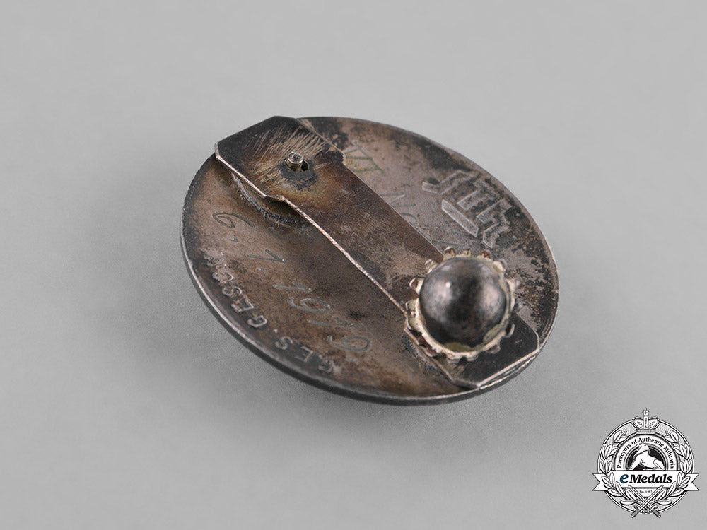germany,_weimar_republic._an_extremely_early1919“_der_stahlhelm”_membership_badge,_no.44_m181_5128