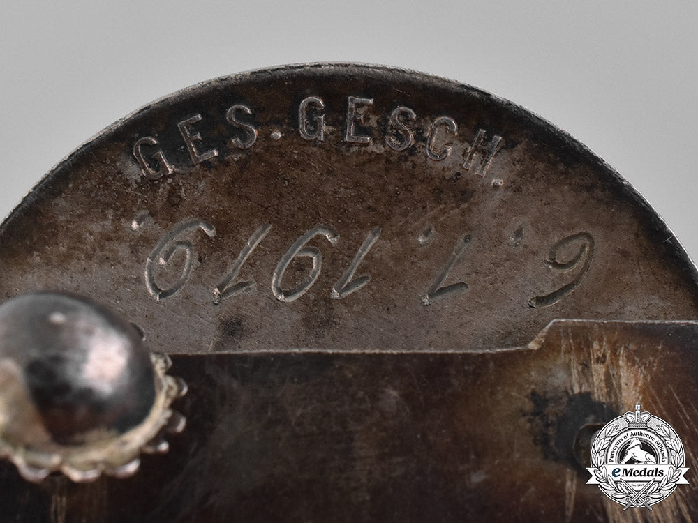 germany,_weimar_republic._an_extremely_early1919“_der_stahlhelm”_membership_badge,_no.44_m181_5130