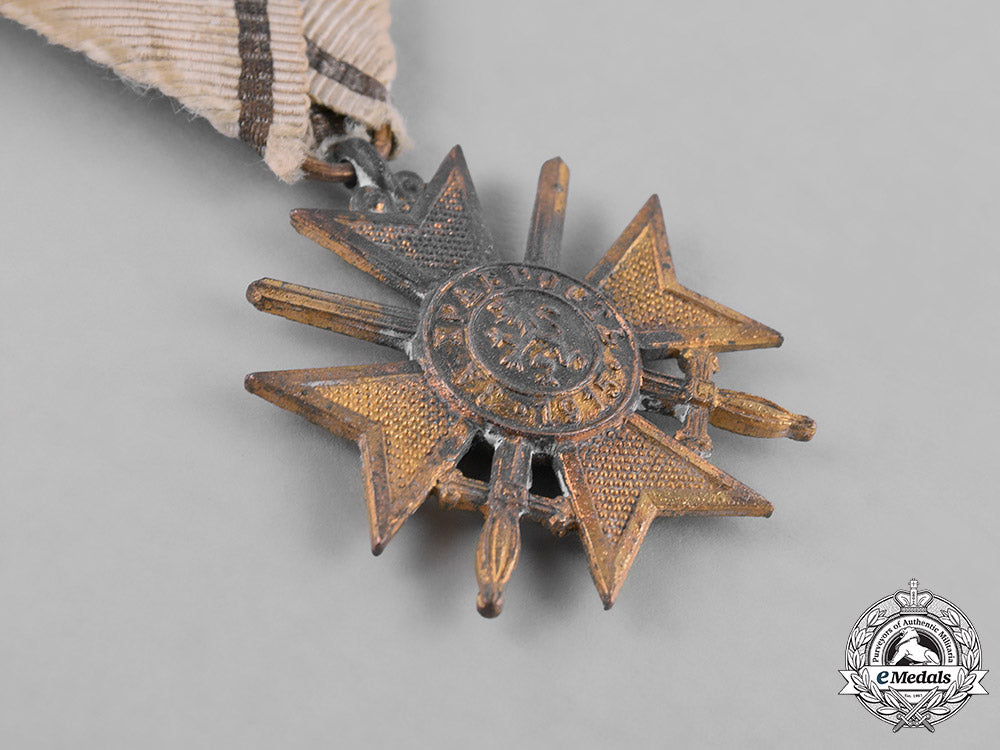 bulgaria,_kingdom._two_first_world_soldier's_crosses_for_bravery1915_m181_5580_1_1