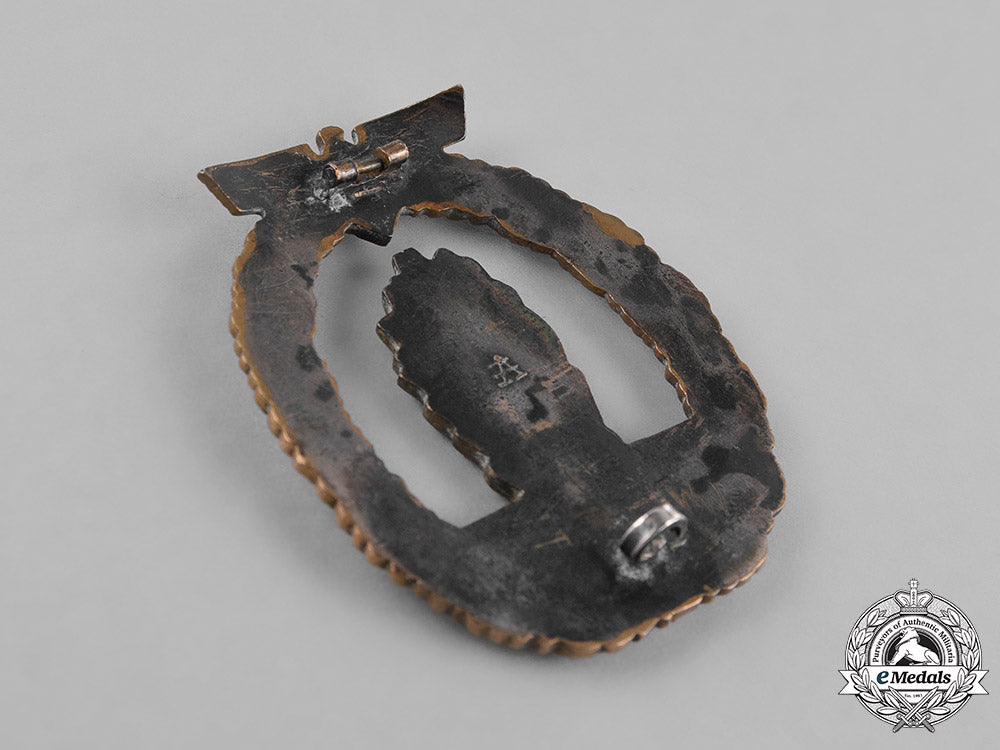 germany,_kriegsmarine._a_kriegsmarine_minesweeper_badge_by_f.w._assmann&_söhne_m181_5850