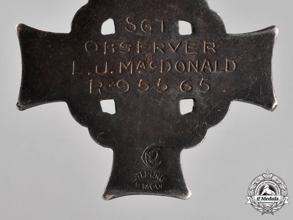 canada._a_memorial_cross_to_observer_macdonald,1942_m181_6729