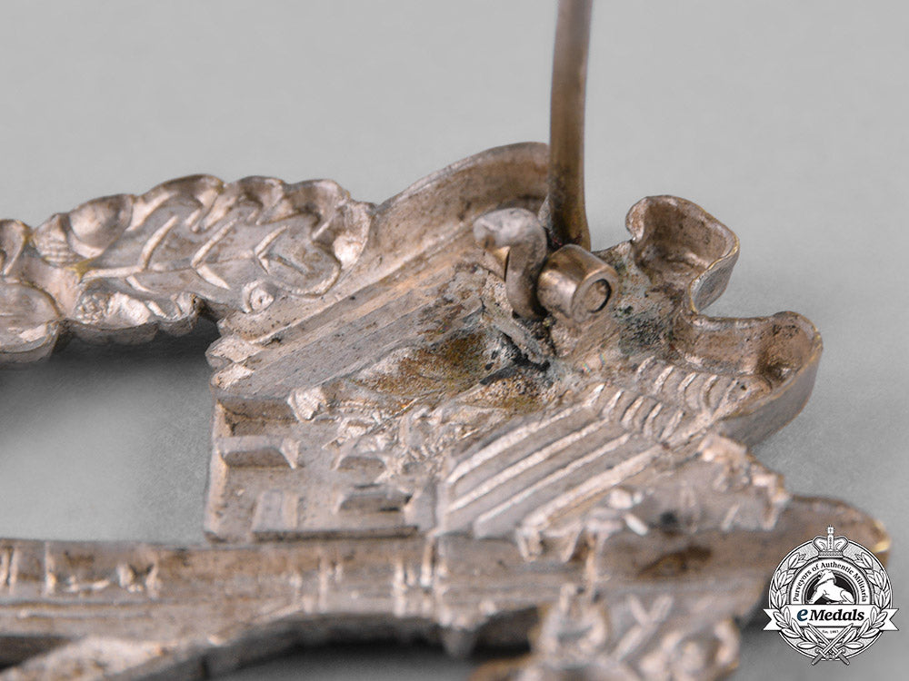 germany,_wehrmacht._a_silver_grade_infantry_assault_badge_m181_6926