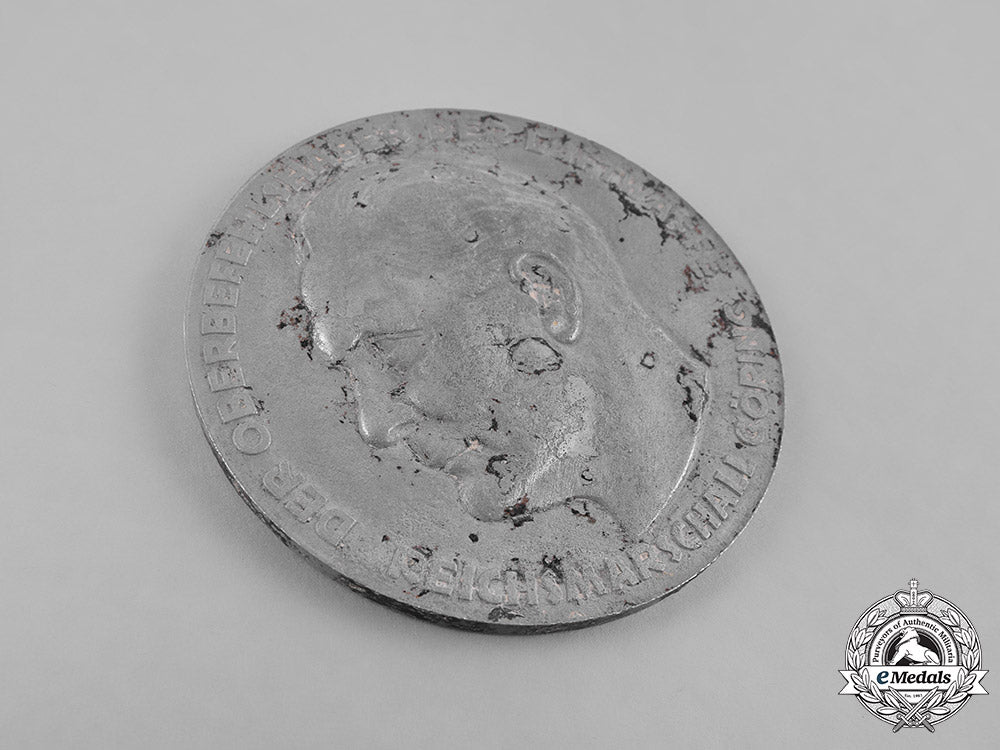 germany,_luftwaffe._a_table_medal_for_exemplary_technical_services_in_the_luftwaffe_m181_7154_1_1