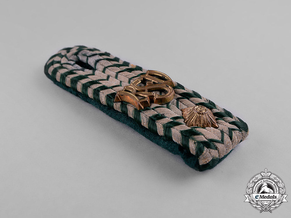 germany,_third_reich._a_pair_of_second_war_period_shoulder_boards_m181_7239_1