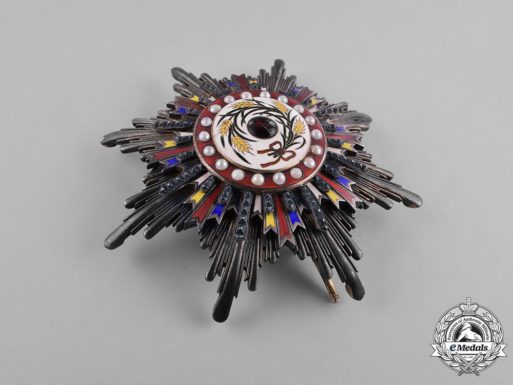 china,_republic._an_order_of_the_precious_brilliant_golden_grain,_ii_class_grand_cordon,_c.1920_m181_7749_1_1_1_1_1_1_1