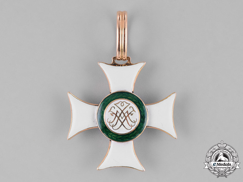 austria,_empire._a_rare_military_order_of_maria_theresia_in_gold,_grand_cross,_c.1880_m181_8175_1