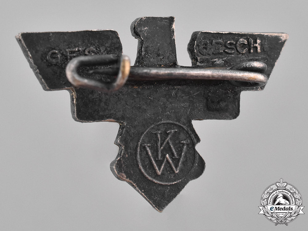 germany,_third_reich._a_grouping_of_second_war_miniature_badges_m181_9181