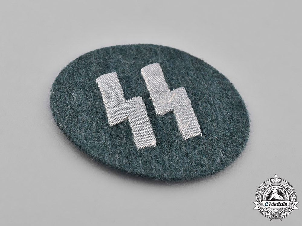 germany,_third_reich._ss_members_runic_breast_insignia_m181_9291
