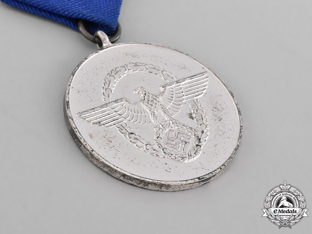 germany,_ordnungspolizei._a_third_reich_police_eight-_year_long_service_medal_m181_9332