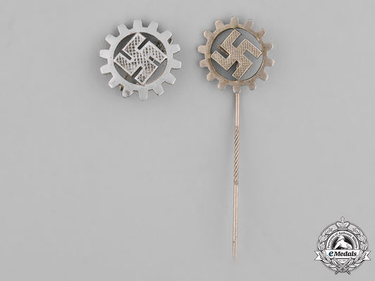 germany,_third_reich._a_grouping_of_german_labour_front(_daf)_pins_m181_9364