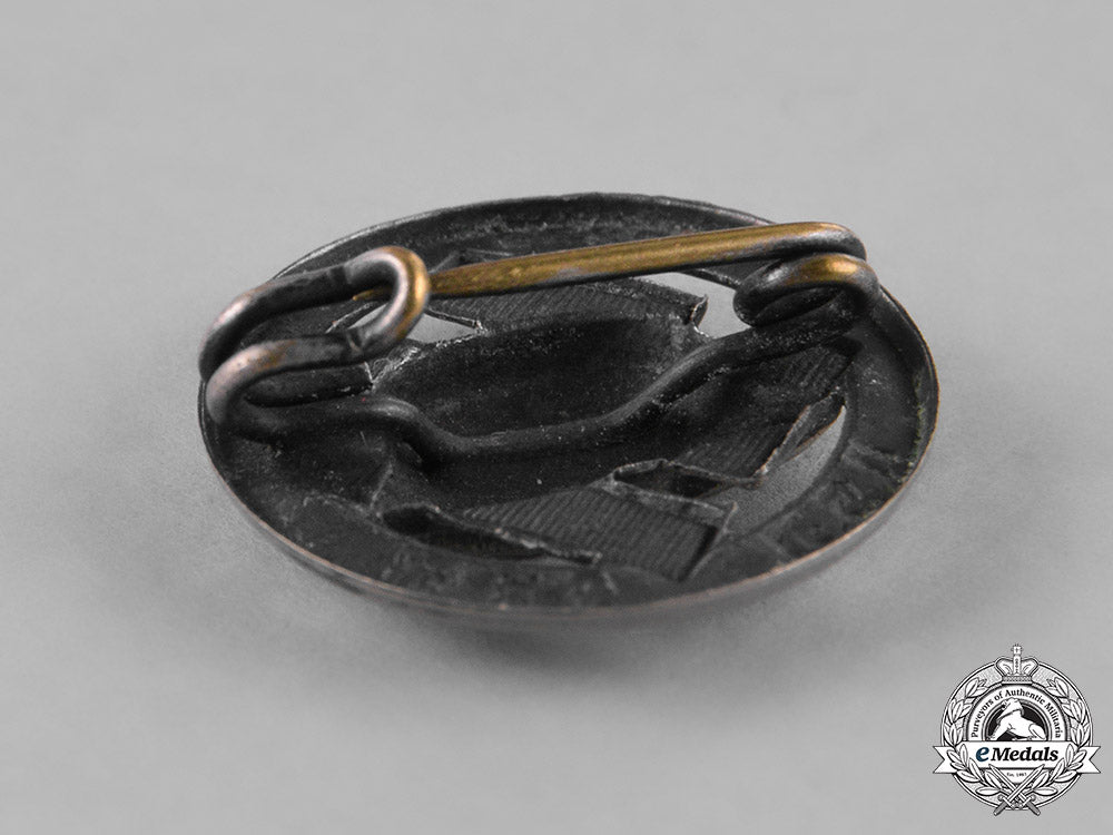 germany._a_league_of_national_socialist_frontline_fighters_membership_badge_m181_9573