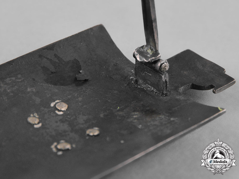 romania,_kingdom._a_i_i_artillery_guard_regiment_badge,_c.1930_m181_9758_1_1_1_1_1