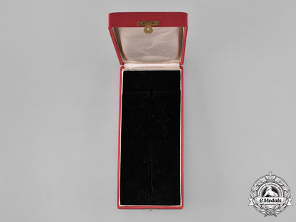 bulgaria(_kingdom)._national_order_for_civil_merit,_ii_class_grand_officer_case,_type_ii_with_imperial_crown(1908-1944)_m182_0003