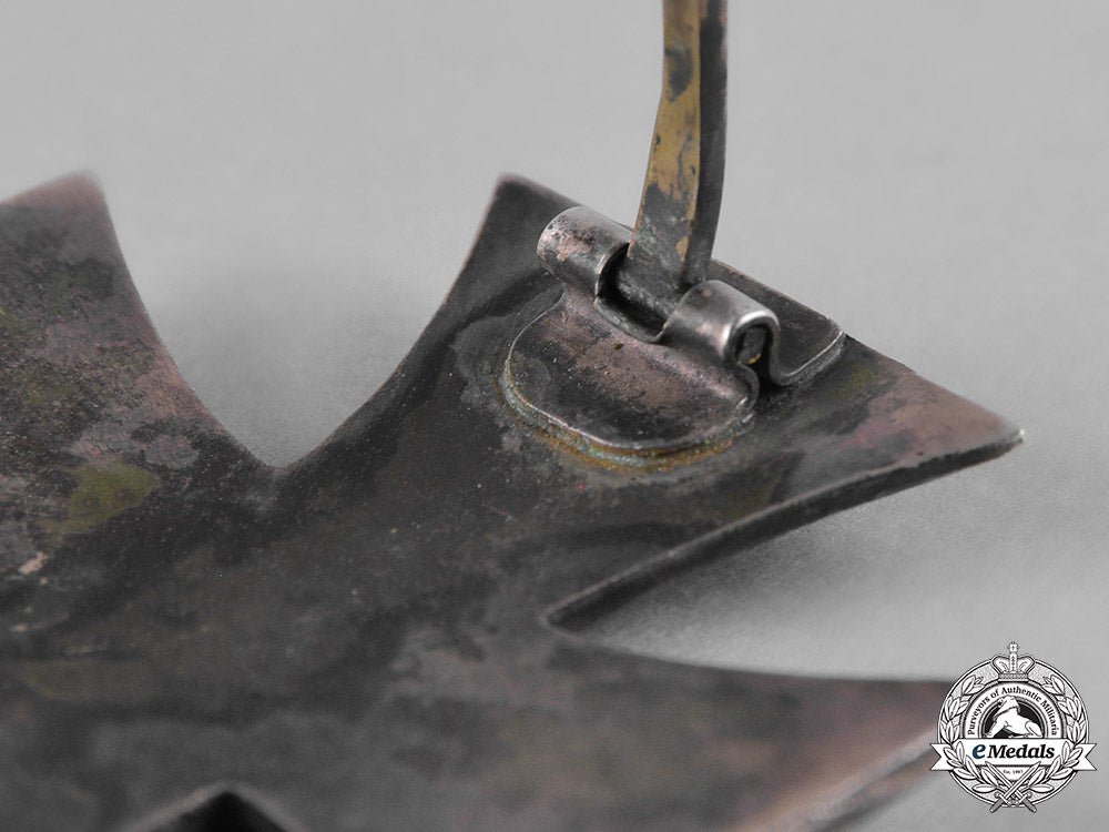 germany,_wehrmacht._an_early1939_iron_cross,_i_class_m182_1101