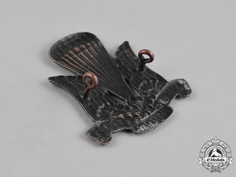 canada._a_canadian_parachute_regiment_cap_badge,_c.1942_m182_1634_2_1_1_1_1_1_1