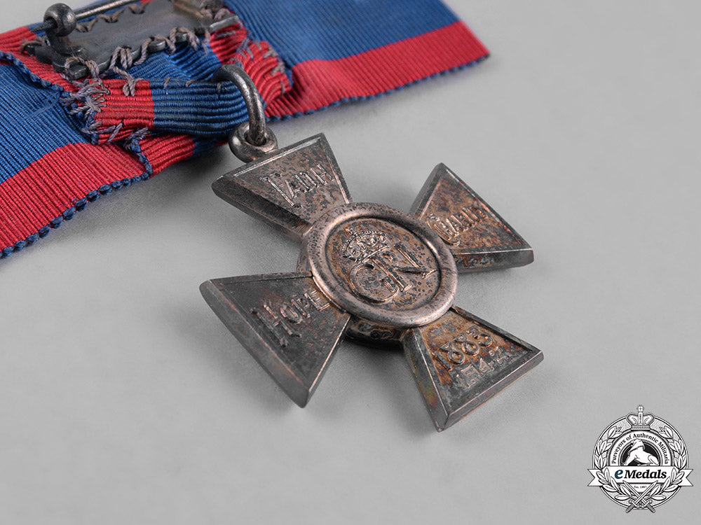 united_kingdom._a_royal_red_cross,_ii_class_for_women,_c1945_m182_2828