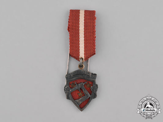 latvia,_republic._a_miniature_liberation_war_medal,_c.1925_m182_2955