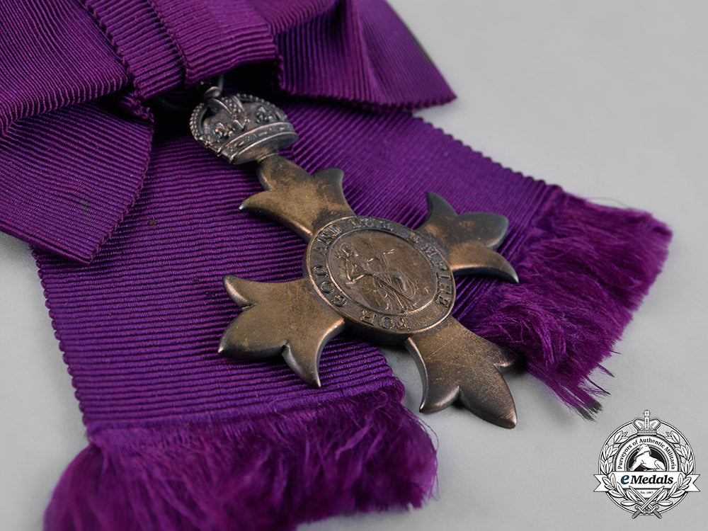 united_kingdom._a_most_excellent_order_of_the_british_empire,(_obe)_ladies_badge,_c.1918_m182_3235