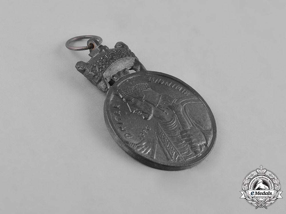 croatia,_independent_state._an_order_of_king_zvonimir's_crown,_silver_grade_medal_with_war_ribbon,_c.1941_m182_3303_1