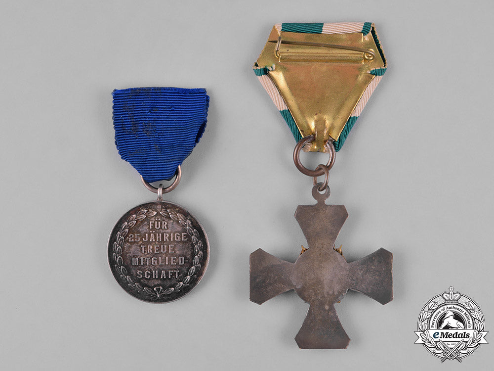 germany,_weimar._a_saxon_military_association_confederation,_ii_class_medal_m182_4454