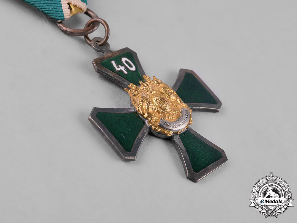 germany,_weimar._a_saxon_military_association_confederation,_ii_class_medal_m182_4455