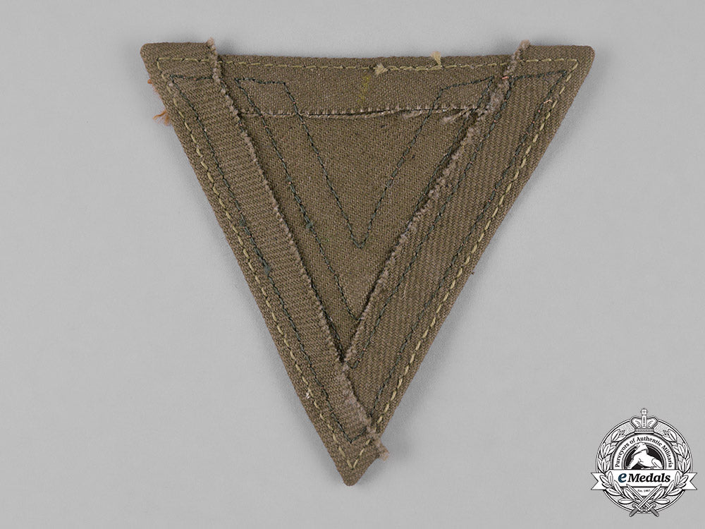 germany,_heer._a_obergefreiter’s_rank_chevron_m182_4975