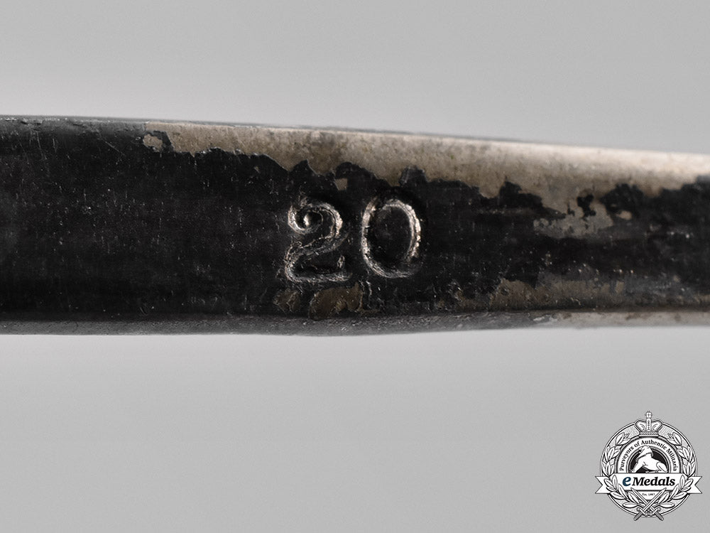 germany,_wehrmacht._a_german_cross_in_gold_by_c.f._zimmermann_m182_5166