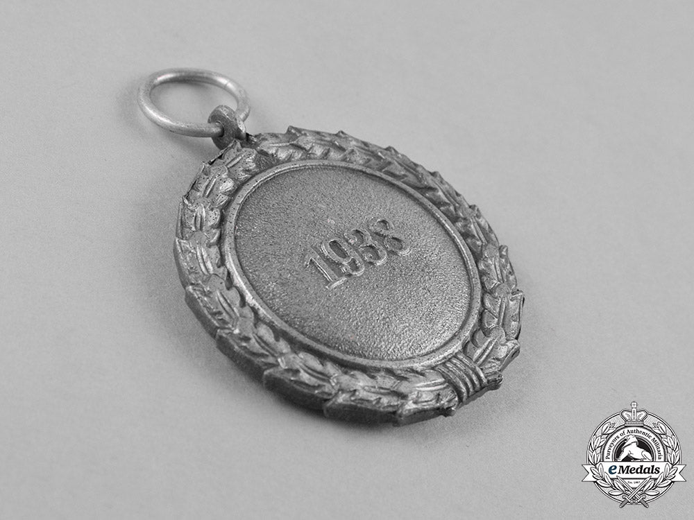 germany,_luftwaffe._an_air_raid_defence_medal,_ii_class_m182_5467