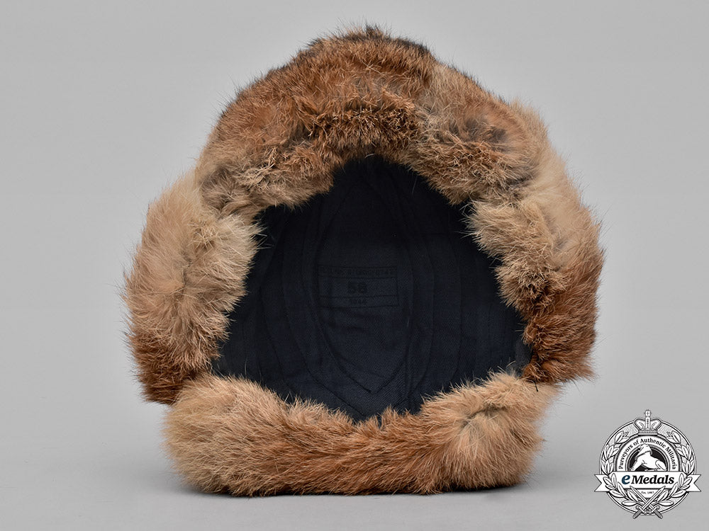 germany,_ordnungspolizei._a_police_winter_fur_cap,_c.1944_m182_6321